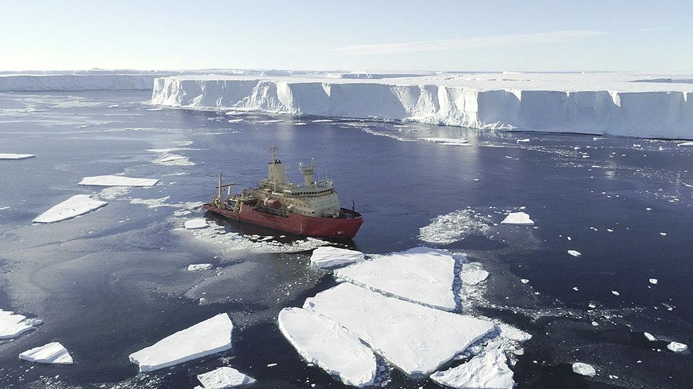 Aquecimento global e mudanças climáticas causam derretimento de geleiras na antártida